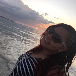 Meet your Posher, Alicia